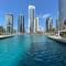 Cosy Modern Studio with Lake View and Rooftop Pool in JLT Dubai - Dubaj