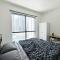 Cosy Modern Studio with Lake View and Rooftop Pool in JLT Dubai - Dubaj