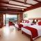 Sterling Lake Palace Alleppey