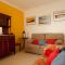 Foto: Ericeira Chill Hill Hostel & Private Rooms - Sea Food 76/90