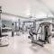 MAGNITO Mini-Mansion at IAH with pool & gym - همبل