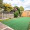 City Gem - 2 Bed House, 6 mins from Liverpool Street, Shops & Restaurants - Londýn