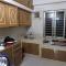 Ur Homestay Airport AC Secured Lift WIFI Uttara - Bāiljuri