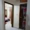 Ur Homestay Airport AC Secured Lift WIFI Uttara