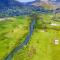 New Riverfront Luxury with acreage and great views - Тилламук