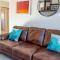 New Riverfront Luxury with acreage and great views - Тилламук