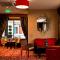 Dillon’s Hotel