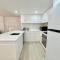 Phoenician Resort, Central Broadbeach