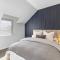Plush Upmarket close Hagley Park 2Bdrms 2 Bthrms - Крайстчёрч