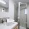 Haven House - River Edge Apartment
