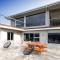 Haven House - River Edge Apartment