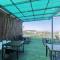 Sky Suites 2BR 2 Baths with Parking - Kampong Sembulan