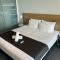 Pandanas Studio Darwin CBD Water Views