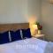 The Panoramic - Beach Front Apt - No Guest Fees