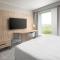 Courtyard by Marriott Paris Charles de Gaulle Central Airport