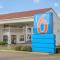 Motel 6-Canton, TX