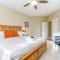 Chandler Retreat with Heated Pool and Fire Pit - 钱德勒