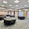 Holiday Inn Express & Suites Lexington by IHG