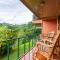 Chateau Arenal Hotel & Restaurante