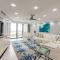 Modern 2BR Condo - Gorgeous Ocean View