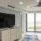 Modern 2BR Condo - Gorgeous Ocean View - جزيرة ماركو
