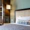 The Windstar Hotel - Carolina Beach