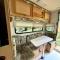 Camper for 2 less than half a mile from Mt Rainier - 阿什福德