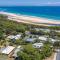 Colours of Cylinder by Discover Stradbroke - Пойнт-Лукаут