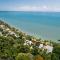 Belle Escapes Sea La Vie 100 meters to Beach