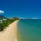 Belle Escapes Sea La Vie 100 meters to Beach