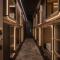 Cube Social Boutique Capsule Hotel at Boat Quay