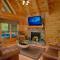 A Mountain View Theater Lodge Holiday home
