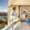 Beachfront Beauty in Buddina
