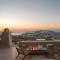 Luna Santorini Suites