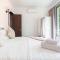La Verona Vianaar Assagao Goa Luxury Large Garden Private Pool in North Goa - Goa