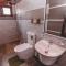 Rivershore Villas