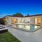 Charming Coral Ridge 2BR 2BA Near Beach plus Pool - Форт-Лодердейл