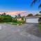 Charming Coral Ridge 2BR 2BA Near Beach plus Pool - Форт-Лодердейл