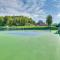 Galena Townhome with Deck and Community Perks!