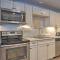Modern Anchorage Getaway, Steps from Coastal Trail - 安克雷奇