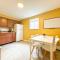 4 Large Apartments with 8 Bedrooms and Parking plus WIFI - 匹兹堡