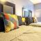 4 Large Apartments with 8 Bedrooms and Parking plus WIFI - 匹兹堡