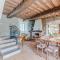 Tuscan Fizz, a traditional Stone villa with Pool - Piaggiori