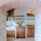Tuscan Fizz, a traditional Stone villa with Pool - Piaggiori