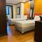 Direct Rooms at Omni Complex, Nana - 曼谷