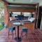 Hostal Mochiliers Bed and Breakfast
