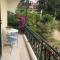 MeadowView Spacious renovated ground floor studio