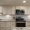 Oceanfront Abode Remodeled in 2021 Sleeps 6
