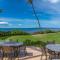 Direct Oceanfront—Fully remodeled—Sleeps 6