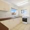 Apartment 7T